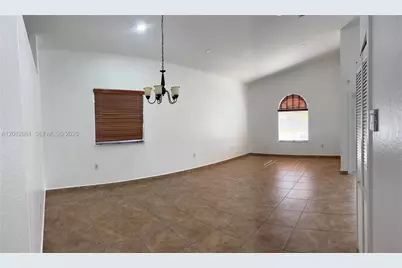 709 SE 13th Ter #709, Homestead, FL 33033 - Photo 12