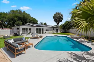 421 S 56th Terrace, Hollywood, FL 33023 - Photo 1