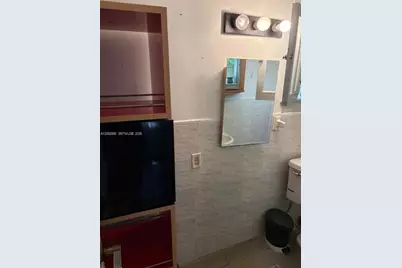 4512 Alton Rd #2, Miami Beach, FL 33140 - Photo 6