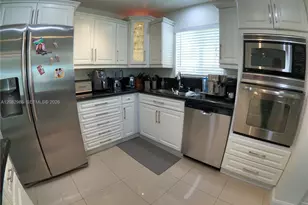 2236 Grant St, Hollywood, FL 33020 - Photo 6