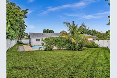 9960 NW 23rd St #Room Rental, Coral Springs, FL 33065 - Photo 36