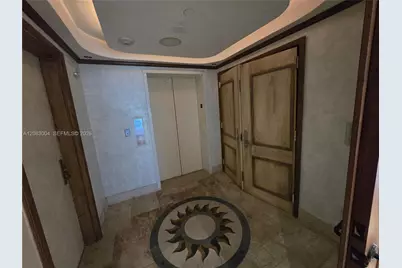 1331 Brickell Bay Dr #2102, Miami, FL 33131 - Photo 2
