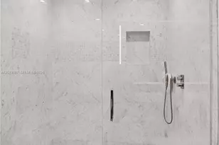 1000 Brickell Plaza, Miami, FL 33131 - Photo 20