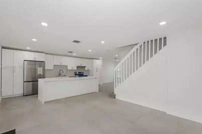 17139 NW 23rd St, Pembroke Pines, FL 33028 - Photo 10
