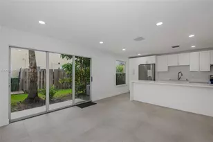 17139 NW 23rd St, Pembroke Pines, FL 33028 - Photo 8