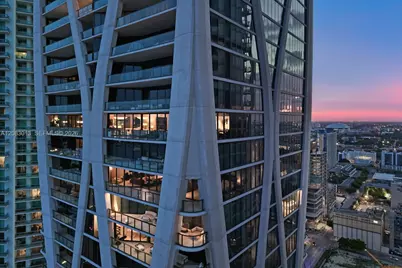 1000 Biscayne Blvd #3402, Miami, FL 33132 - Photo 38