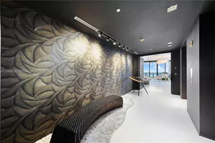 1000 Biscayne Blvd, Miami, FL 33132 - Photo 4