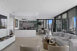 1000 Biscayne Blvd, Miami, FL 33132 - Photo 10