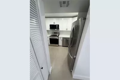 6937 Bay Dr #510, Miami Beach, FL 33141 - Photo 2