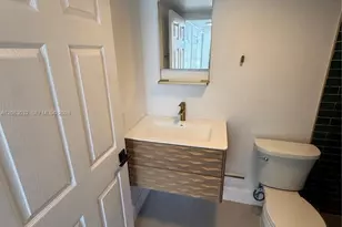 6937 Bay Dr, Miami Beach, FL 33141 - Photo 6