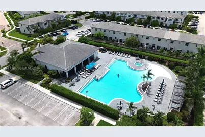 2641 SE 12th St, Homestead, FL 33035 - Photo 1