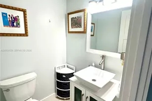 1950 S Ocean Dr, Hallandale Beach, FL 33009 - Photo 22