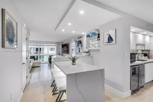6917 Collins Ave, Miami Beach, FL 33141 - Photo 2
