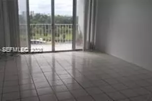 1700 NW N River Dr, Miami, FL 33125 - Photo 2