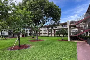 150 SW 134th Way, Pembroke Pines, FL 33027 - Photo 1