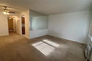 150 SW 134th Way, Pembroke Pines, FL 33027 - Photo 4