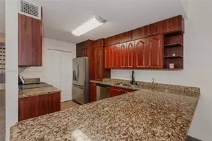 1504 NW 112th Terrace, Pembroke Pines, FL 33026 - Photo 10