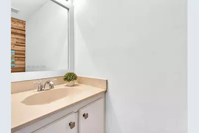 10110 NW 41st St #78-7, Doral, FL 33178 - Photo 8