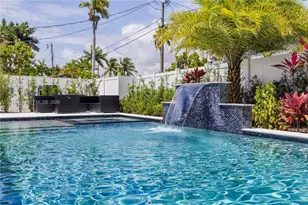 1104 N 13th Terrace, Hollywood, FL 33019 - Photo 1