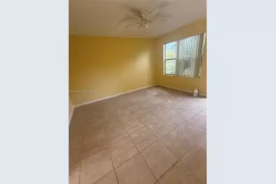 14 NW 169th St #2, North Miami Beach, FL 33169 - Photo 2
