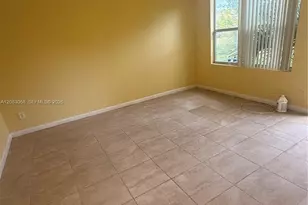 14 NW 169th St, North Miami Beach, FL 33169 - Photo 2