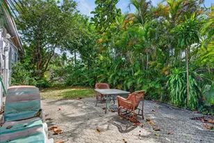 5619 NE 6th Ave, Oakland Park, FL 33334 - Photo 22