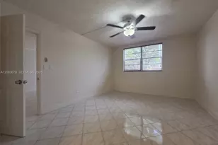 7300 NW 17th St, Plantation, FL 33313 - Photo 8