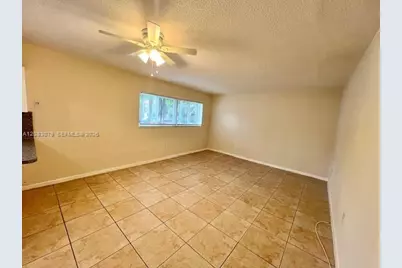 7626 NE 6th Ct #1, Miami, FL 33138 - Photo 4