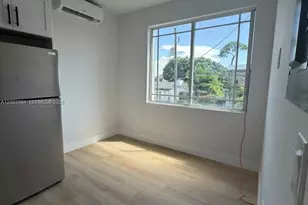 2425 SW 6th St, Miami, FL 33135 - Photo 4