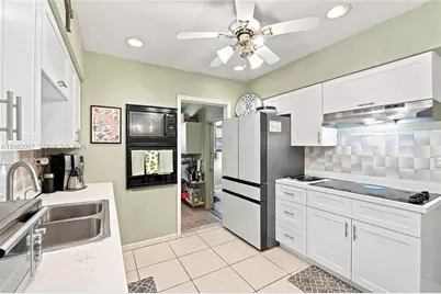 4750 NW 1st St, Plantation, FL 33317 - Photo 10