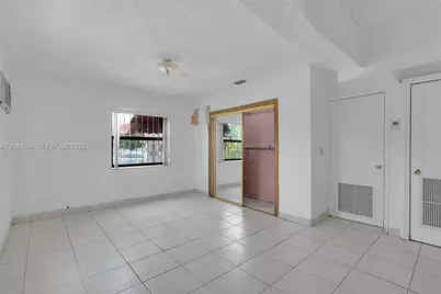 615 SW 62nd Ct, Miami, FL 33144 - Photo 14