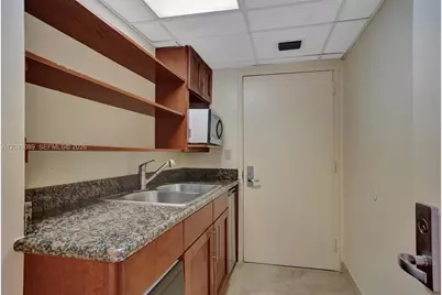 6767 Collins Ave #307, Miami Beach, FL 33141 - Photo 44