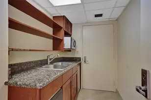 6767 Collins Ave, Miami Beach, FL 33141 - Photo 44