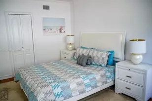 1390 Ocean Dr, Miami Beach, FL 33139 - Photo 18
