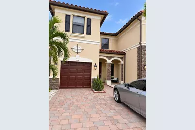 3375 W 90th Ter #3375, Hialeah, FL 33018 - Photo 1