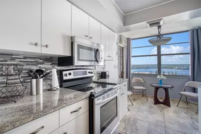 18021 Biscayne Blvd #1604, Aventura, FL 33160 - Photo 10