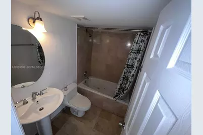 1801 S Treasure Dr #429, North Bay Village, FL 33141 - Photo 6
