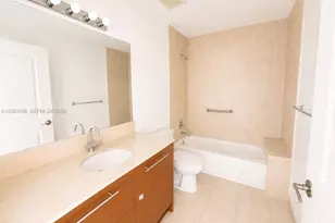 2681 N Flamingo Rd, Sunrise, FL 33323 - Photo 14