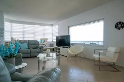 1980 S Ocean Dr #7F, Hallandale Beach, FL 33009 - Photo 8