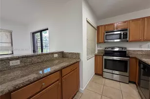 22411 SW 88th Pl, Cutler Bay, FL 33190 - Photo 12