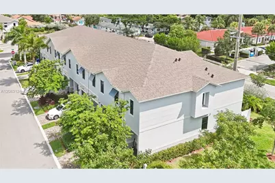 926 NW 3rd Ter #926, Pompano Beach, FL 33060 - Photo 4
