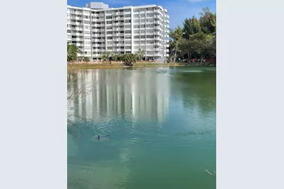 1200 NE Miami Gardens Dr #803W, Miami, FL 33179 - Photo 18
