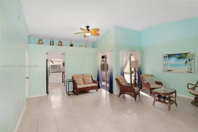 527 SE 21st Dr #527, Homestead, FL 33033 - Photo 6