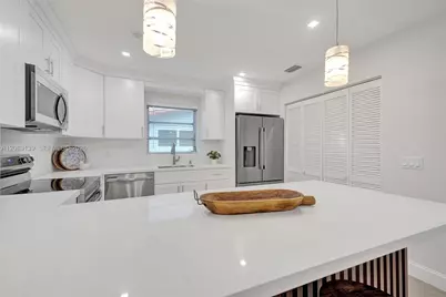 10214 SW 26th Ter, Miami, FL 33165 - Photo 8