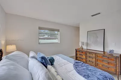 10214 SW 26th Ter, Miami, FL 33165 - Photo 16