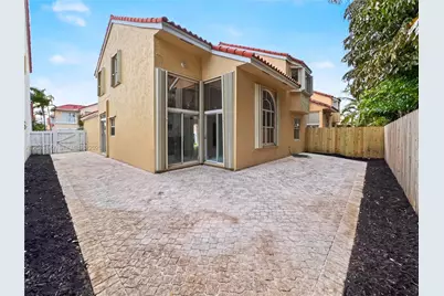 3215 N 36th Ave, Hollywood, FL 33021 - Photo 26