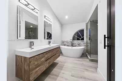 3215 N 36th Ave, Hollywood, FL 33021 - Photo 22