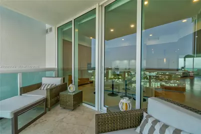 1000 S Pointe Dr #2202, Miami Beach, FL 33139 - Photo 24