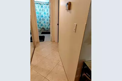 3940 NW 42nd Ave #321, Lauderdale Lakes, FL 33319 - Photo 6