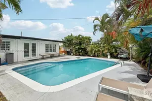 6445 SW 22nd St, Miramar, FL 33023 - Photo 22